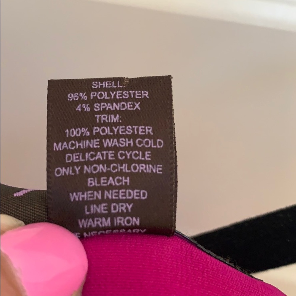 Hot Pink Ruffled Tank/Blouse - Picture 5 of 5